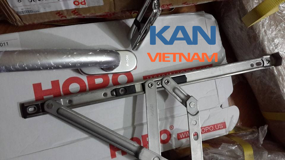 Phu-kien-cua-nhua-cua-nhom-cao-cap-Kan-Vietnam